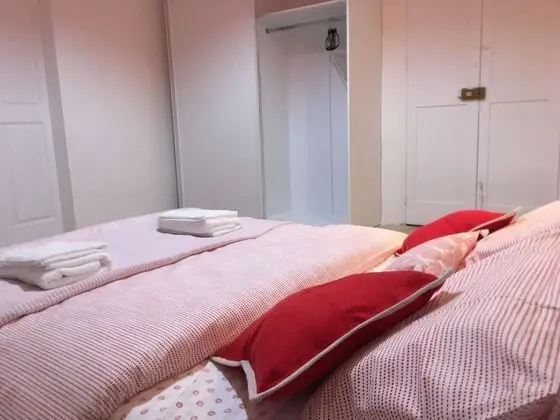 Tek Kişilik Oda, Ortak Banyo