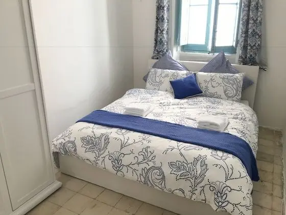 Tek Kişilik Oda, Ortak Banyo