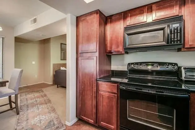 Ev (2 Bedrooms)