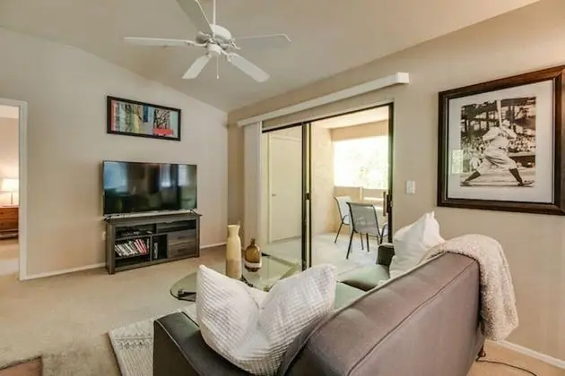 Ev (2 Bedrooms)