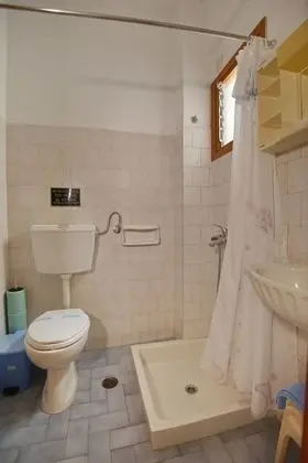 Stüdyo, Bahçe Manzaralı