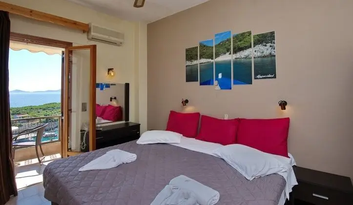 Stüdyo, Deniz Manzaralı