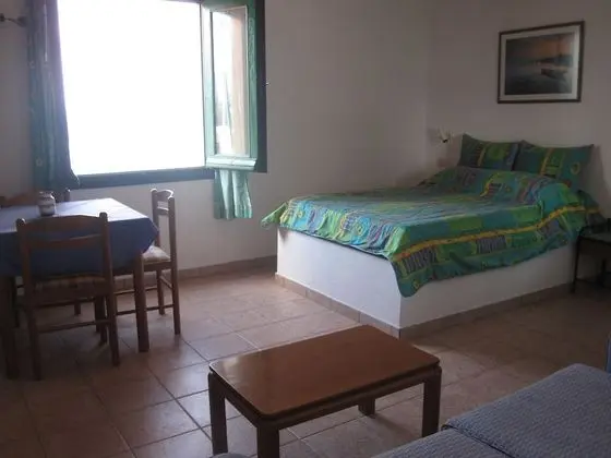 Stüdyo, Deniz Manzaralı (for 3)