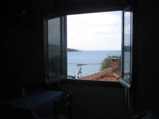 Stüdyo, Deniz Manzaralı (for 3)