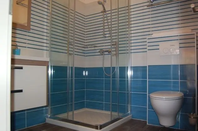Gorgonia Suite 2