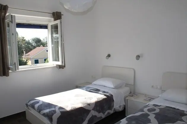 Gorgonia Suite 4