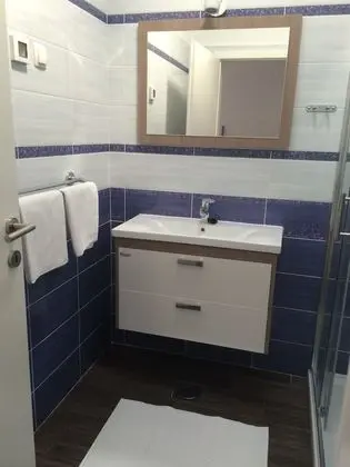 Gorgonia Suite 4