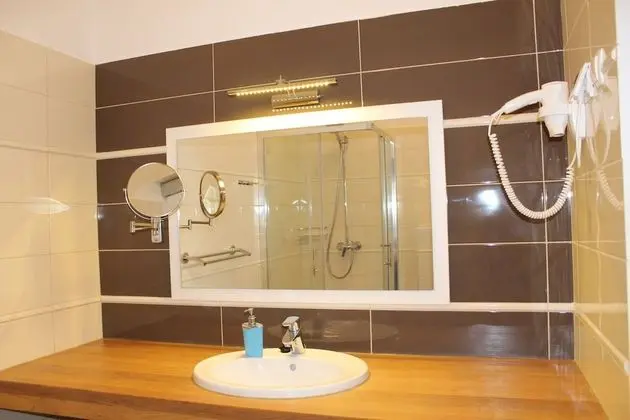 Gorgonia Suite 4