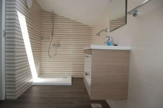 Gorgonia Suite 5