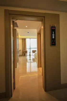 Triple, Doğa Manzaralı, Bir Büyük ve Bir Tek Kişilik Yataklı