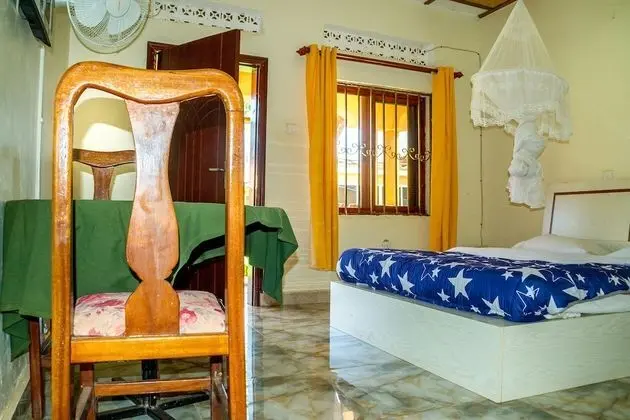Deluxe Tek Büyük veya İki Ayrı Yataklı Oda
