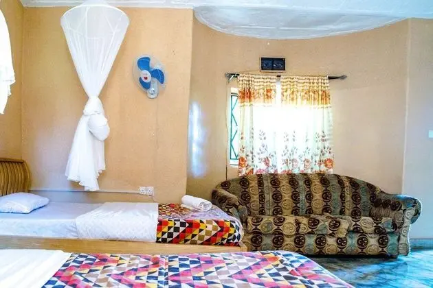Deluxe Tek Büyük veya İki Ayrı Yataklı Oda
