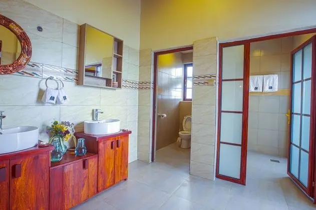 Deluxe Tek Büyük Yataklı Oda, 1 En Büyük (King) Boy Yatak, Sigara İçilmez, Dağ Manzaralı