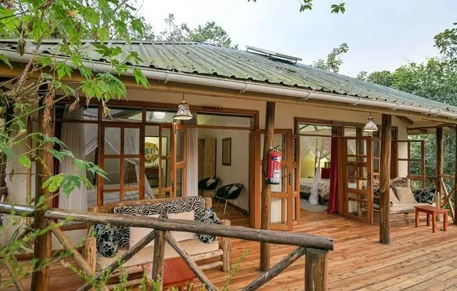 Deluxe Tek Büyük veya İki Ayrı Yataklı Oda, 1 Yatak Odası, Park Manzaralı, Dağ Yamacı