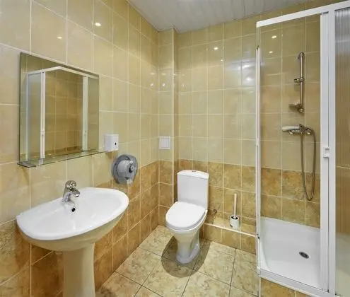 Ortak Ranzalı Oda, Sadece erkekler için (1 Bed in 4 Person Dorm)