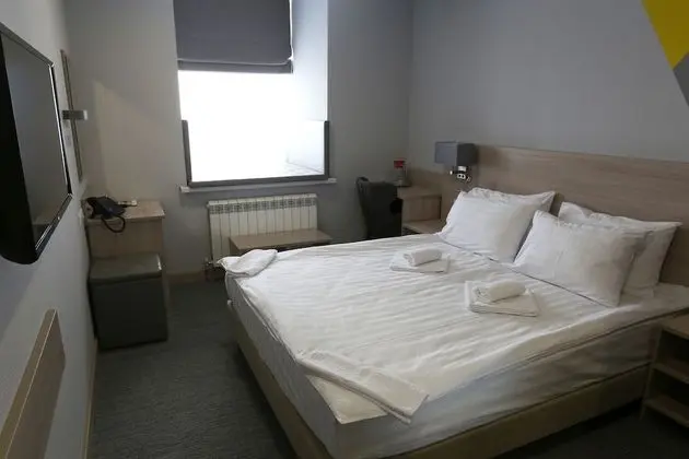 Standard Tek Büyük Yataklı Oda
