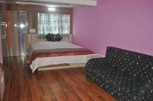 Deluxe Dört Kişilik Oda