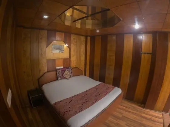 Deluxe Tek Büyük Yataklı Oda, Birden Çok Yatak