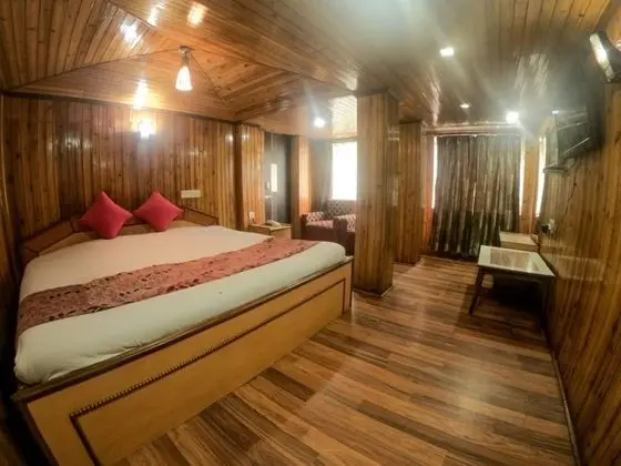 Deluxe Tek Büyük Yataklı Oda, Birden Çok Yatak