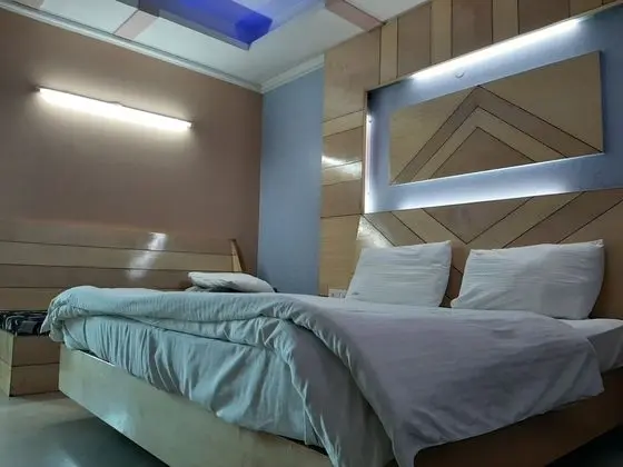 Deluxe Tek Büyük Yataklı Oda, Şehir Manzaralı