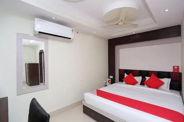 Deluxe Tek Büyük Yataklı Oda, Balkon, Şehir Manzaralı