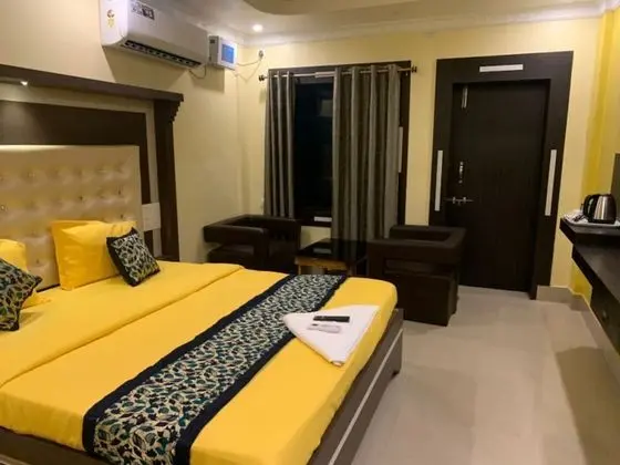 Deluxe Tek Büyük Yataklı Oda, Küvet, Deniz Manzaralı