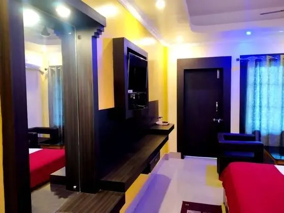 Superior Tek Büyük Yataklı Oda, Birden Çok Yatak, Balkon, Deniz Manzaralı