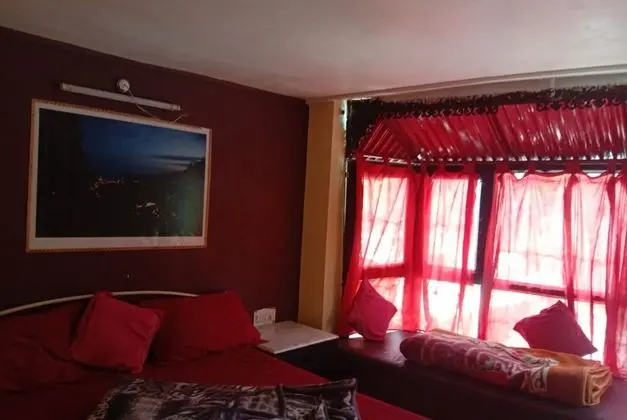 Deluxe Dört Kişilik Oda