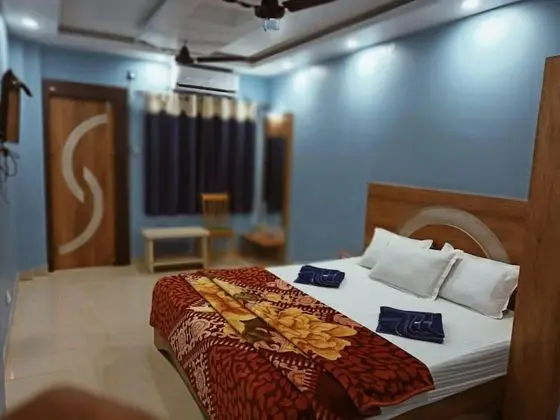 Deluxe Tek Büyük Yataklı Oda, Balkon, Şehir Manzaralı
