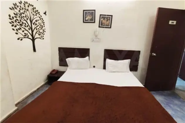 Deluxe Double Bed Room Non AC