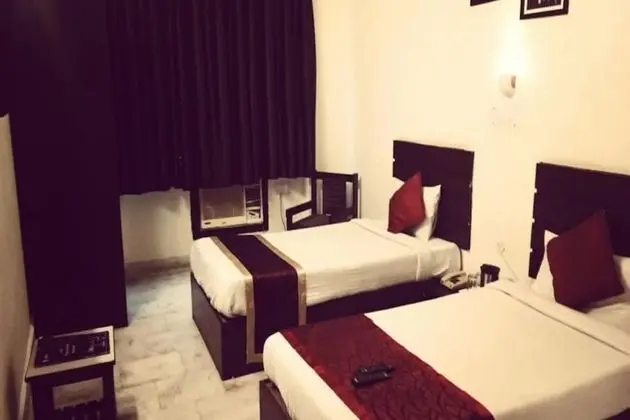 Deluxe Üç Kişilik Oda, Şehir Manzaralı