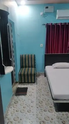 Deluxe Tek Büyük Yataklı Oda, Balkon (AC)