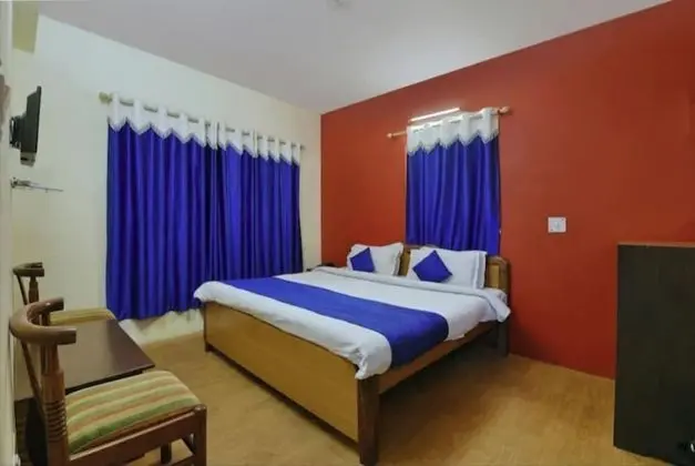 Deluxe Tek Büyük Yataklı Oda, Birden Çok Yatak, Göl Manzaralı