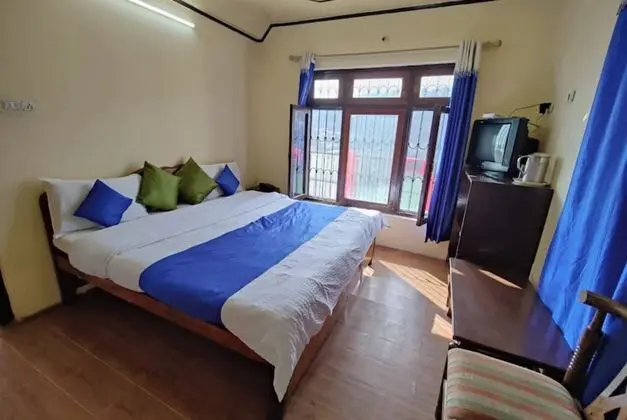 Deluxe Tek Büyük Yataklı Oda, Birden Çok Yatak, Göl Manzaralı