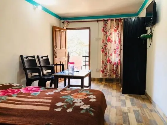 Deluxe Tek Büyük Yataklı Oda, Göl Manzaralı