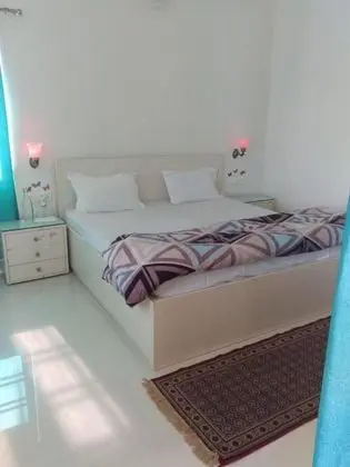 Deluxe Tek Büyük Yataklı Oda, Göl Manzaralı