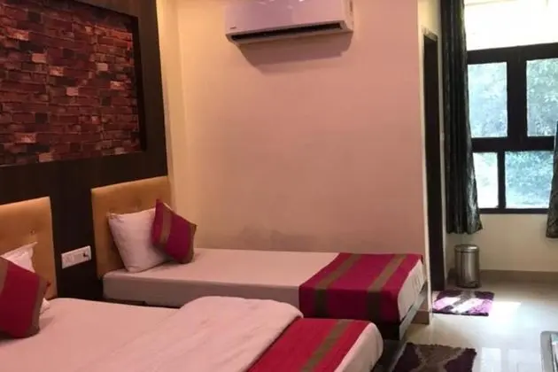 Deluxe Üç Kişilik Oda, Şehir Manzaralı