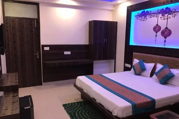 Standard Tek Büyük Yataklı Oda, Şehir Manzaralı