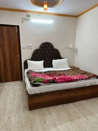 Deluxe Tek Büyük Yataklı Oda, Birden Çok Yatak