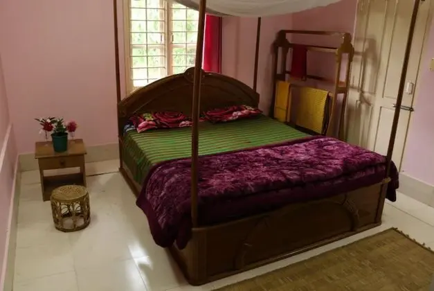 Luxury Tek Büyük Yataklı Oda