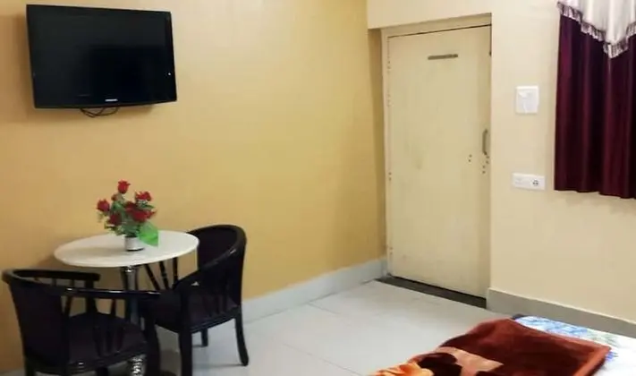 Deluxe Tek Büyük Yataklı Oda, Birden Çok Yatak Odası, Sigara İçilmez, Şehir Manzaralı
