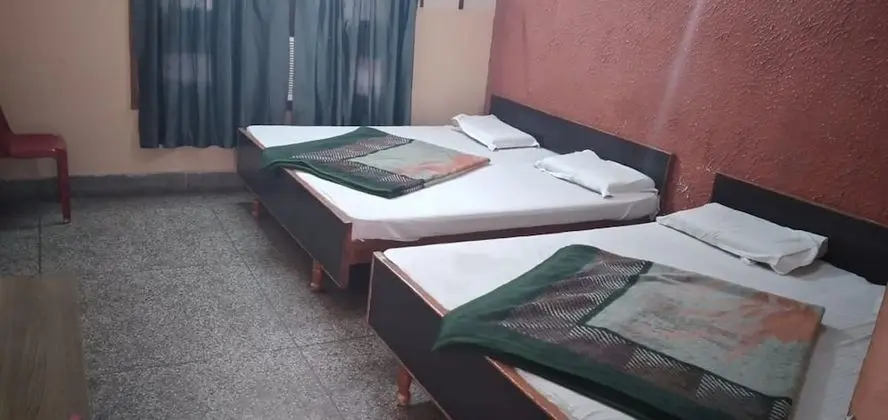 Deluxe Dört Kişilik Oda