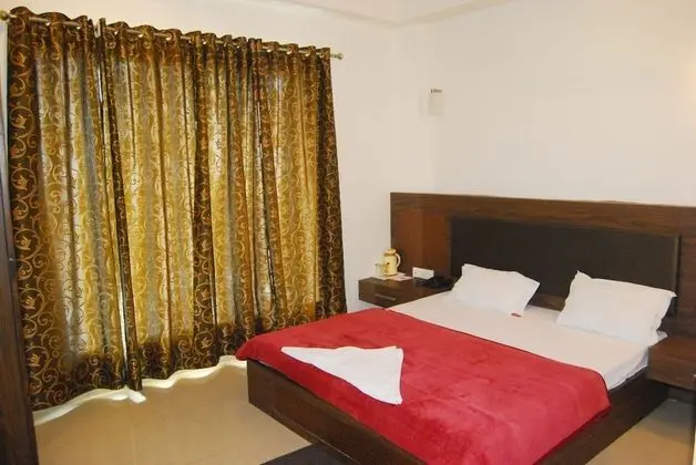 Deluxe Tek Büyük Yataklı Oda, Şehir Manzaralı
