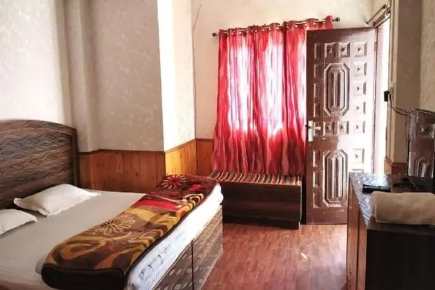 Deluxe Tek Büyük Yataklı Oda, Dağ Manzaralı