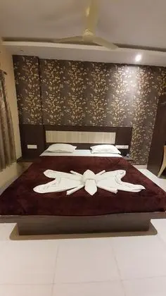 Deluxe Tek Büyük Yataklı Oda, Birden Çok Yatak, Şehir Manzaralı