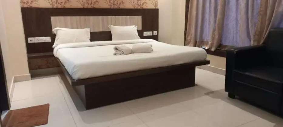 Superior Tek Büyük Yataklı Oda, Şehir Manzaralı