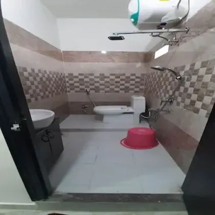Economy Tek Büyük Yataklı Oda