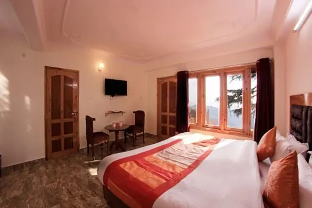 Deluxe Dört Kişilik Oda