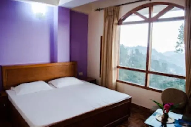 Deluxe Tek Büyük Yataklı Oda, Balkon, Dağ Manzaralı