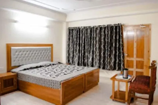 Deluxe Tek Büyük Yataklı Oda, Birden Çok Yatak
